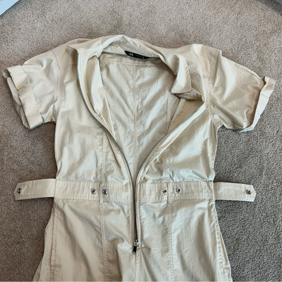 Zara cream short sleeve cargo wide leg jumpsuit Sz S pockets front zip NWOT - Picture 10 of 13